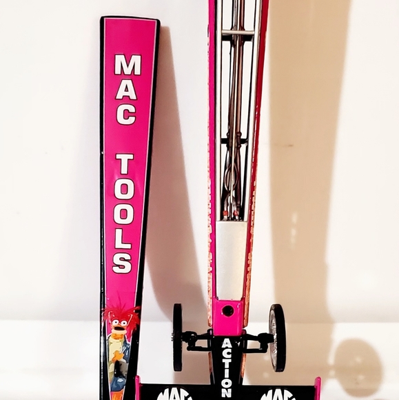 SHIRLEY MULDOWNEY 1/24 DIECAST EXACT SCALE NHRA DRAGSTER. MUPPETS 25TH ANVSRY - Picture 16 of 16
